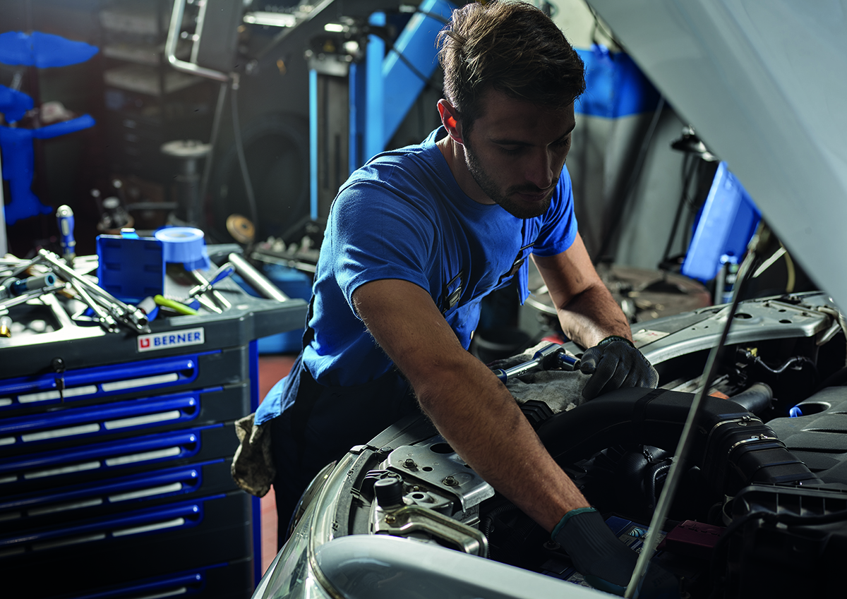 BERNER Branchenbarometer: Gute Auftragslage sorgt für Stimmungsaufschwung in der Werkstatt Berner Group